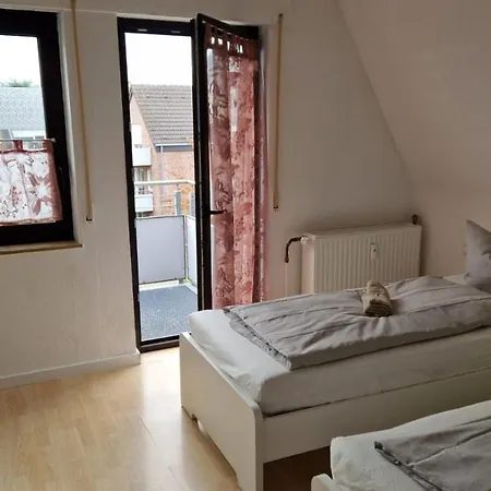 Апартаменты 2,5 Zimmerwohnung Мёнхен-Гладбах